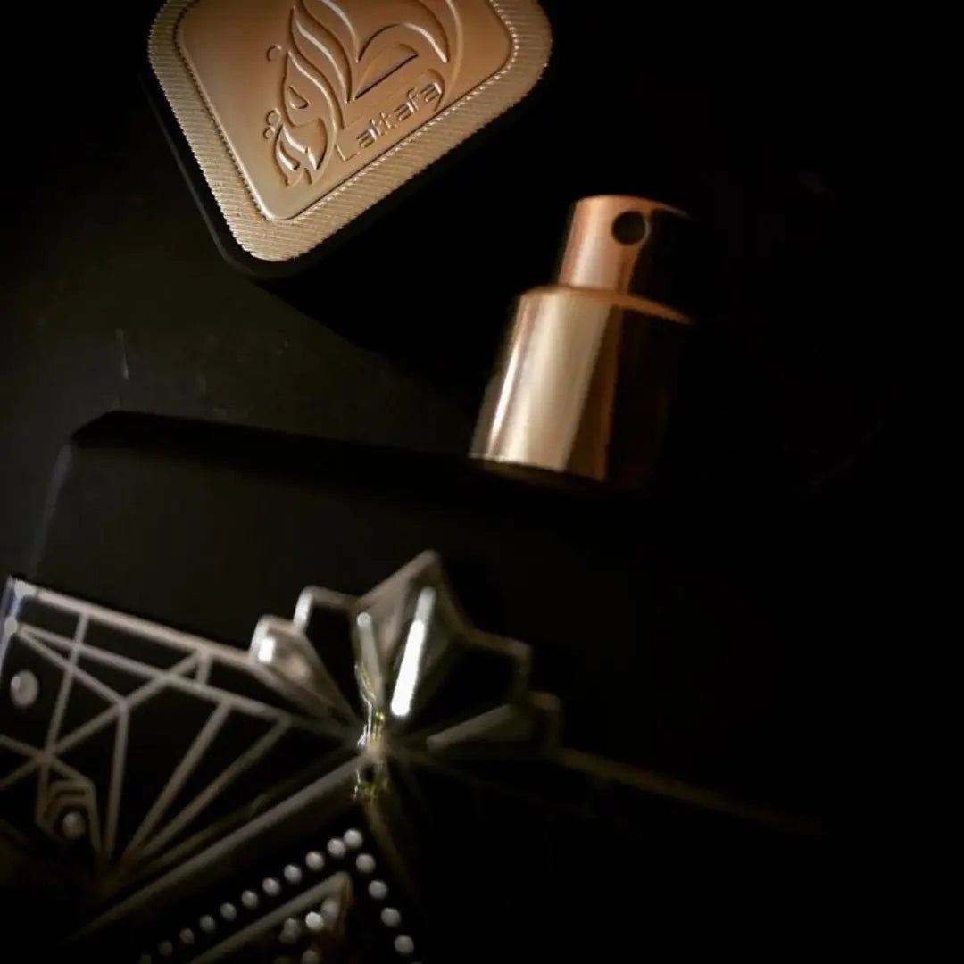 Combo Oud Intense – Lattafa Oud for Glory, Ombre Nomade, 9 PM + Perfumero Recargable